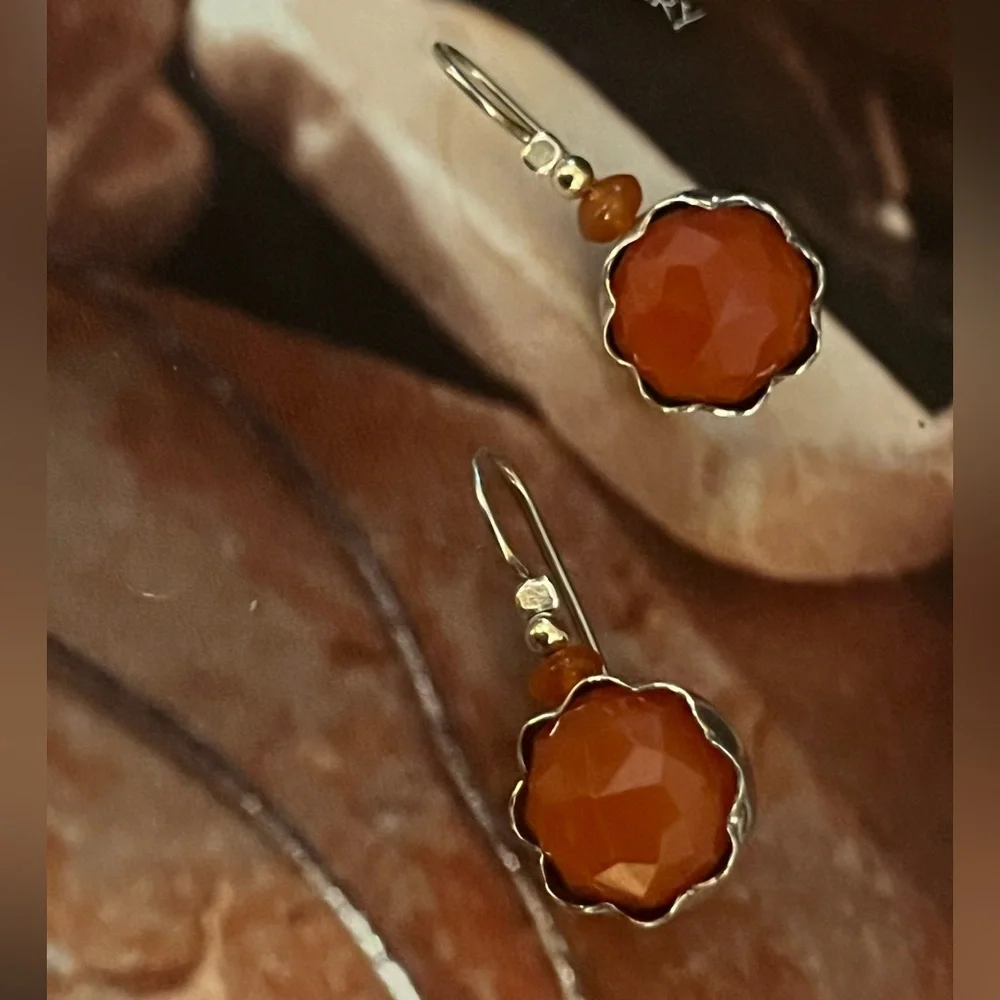 Silpada Sterling Silver and Carnelian
Earrings. - Picture 8 of 8